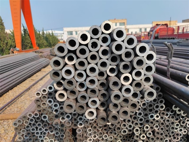 美姑16Mn小口径无缝钢管
